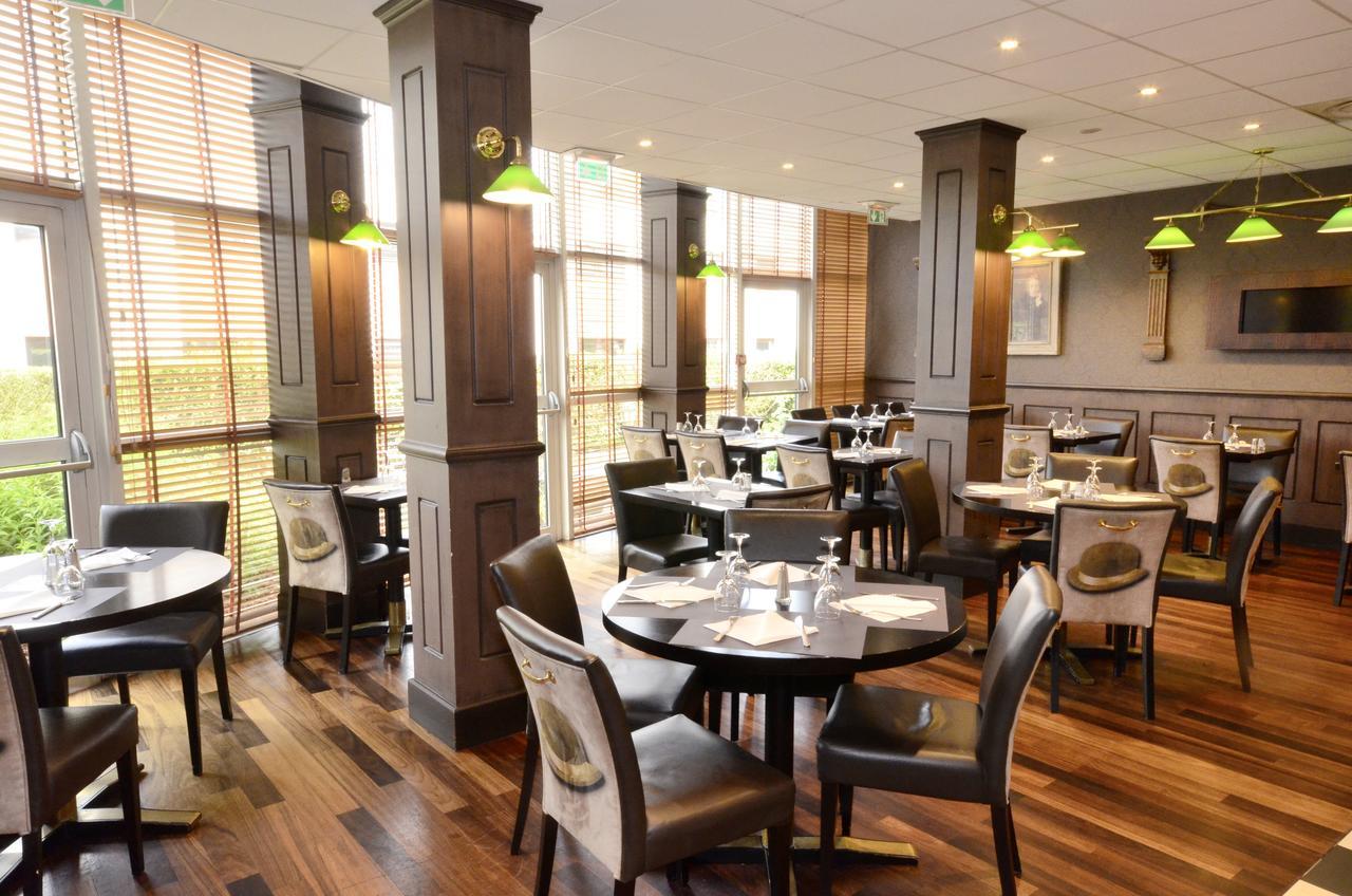 กรีนโฮเทล รัวซี ปาร์ก เด เอ็กซ์โปซิชิยง Hotel Tremblay-en-France ภายนอก รูปภาพ