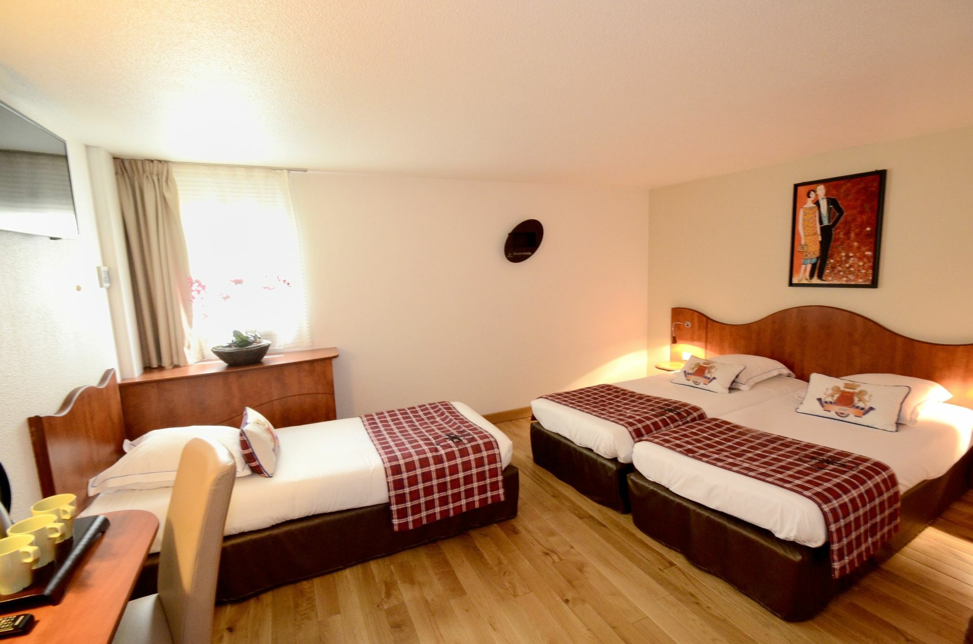 กรีนโฮเทล รัวซี ปาร์ก เด เอ็กซ์โปซิชิยง Hotel Tremblay-en-France ภายนอก รูปภาพ